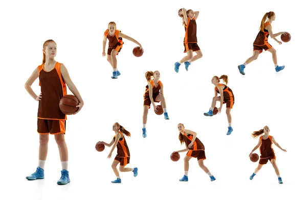 一组活泼开朗的年轻女孩的肖像，青少年训练，在白人工作室背景下打篮球 — 图库照片