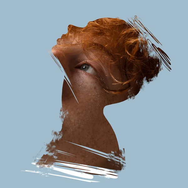 Yaratıcı sanat kolajı. Genç adamlar mavi arka plana bakıyor. Poster grafikleri. Fikirler, ilham, moda ve duygu kavramı.