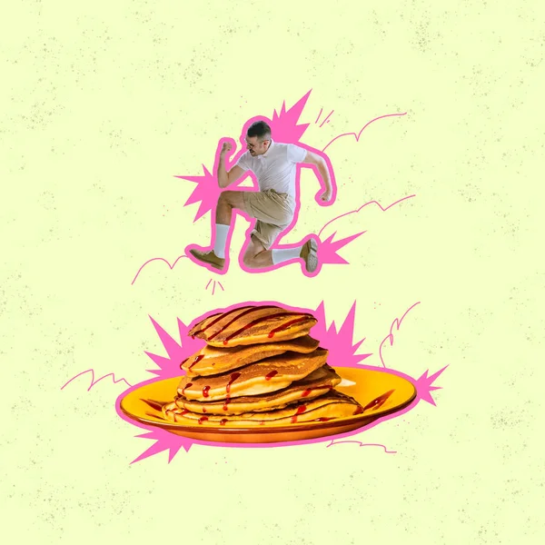 Hedendaagse kunst collage. Stijlvolle man springen over heerlijke pannenkoeken met jam geïsoleerd over lichtgele achtergrond — Stockfoto