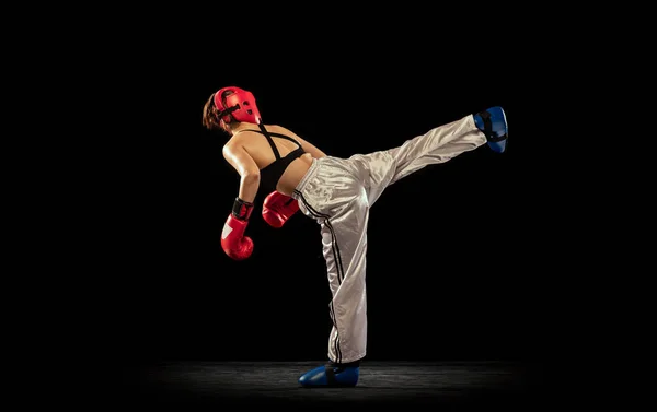 Action Sportive Woman Professional Boxer Boxing Gloves Helmet Training Isolated — Stock Photo, Image