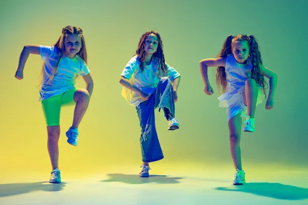 Hip Hop Tanz Streetstyle Eine Gruppe Von Kindern Kleine Mädchen — Stockfoto