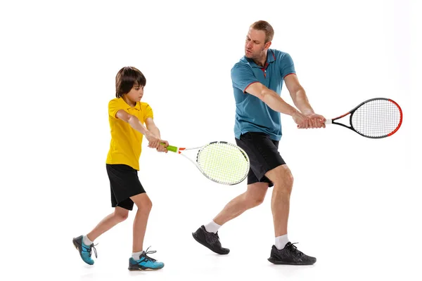 Lekce Tenisu Profesionální Tenista Instruktor Ukazuje Základní Techniky Hře Tenis — Stock fotografie