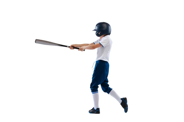 穿着运动服的初学者棒球手 在白色背景下打棒球 体育的概念 学龄儿童学习打棒球 — 图库照片