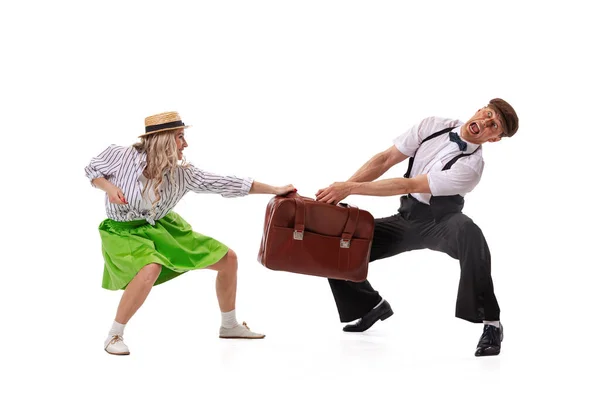 Vou Férias Casal Dança Emocional Roupas Estilo Vintage Dançando Pulando — Fotografia de Stock