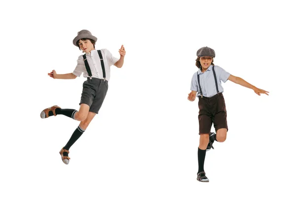 Diversão Alegria Dois Meninos Idade Escolar Crianças Elegantes Vestindo Roupas — Fotografia de Stock