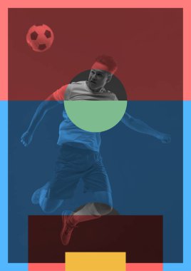 Yarı ton etkisi. Futbolla yaratıcı sanat eserleri, hareketli futbolcu ve geometrik elementlerle dolu renkli arkaplan üzerinde topla hareket eden aksiyon. Spor, enerji ve güç kavramı. Poster