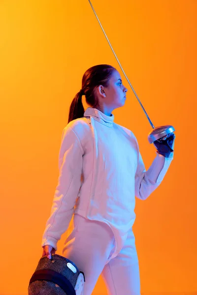 Winner Studio Shot Professional Fencer White Fencing Costume Mask Action — Zdjęcie stockowe