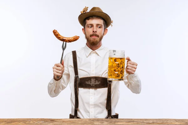Sausage Beer Portrait Oktoberfest Young Emotional Man Hat Wearing Traditional — Stock Fotó