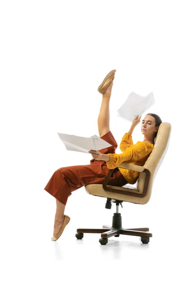 Multitasking Portrait Young Pretty Girl Office Worker Stylish Attire Dancing — Stockfoto