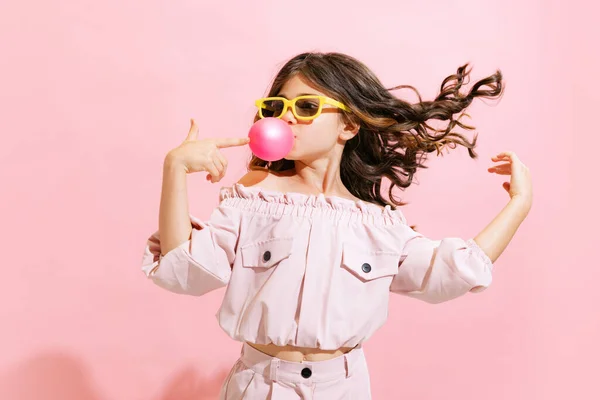Happy Carefree Childhood Fashionable Little Girl Kid Blowing Gum Bubble — Foto Stock