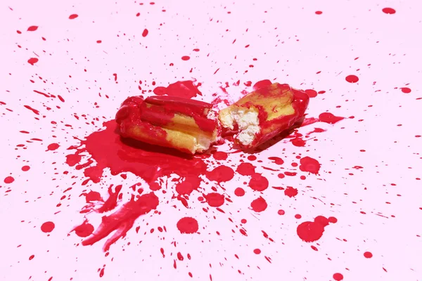 Food Pop Art Photography Image Delicious French Eclair Strawberry Filling — Foto de Stock
