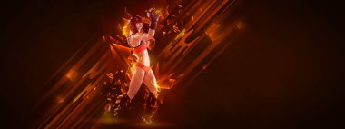 Ateş enerjisi. Genç bir kadınla parlak kolaj, spor üniformalı kadın kickboksör ve neon rengi koyu kahverengi arka planda izole edilmiş eldiven eğitimi. Spor, rekabet, güç kavramı.