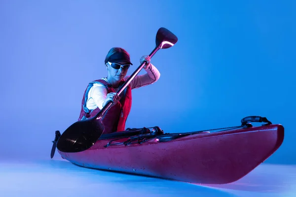 Water Sport Activities Sportive Woman Red Canoe Kayak Life Vest — Stok fotoğraf