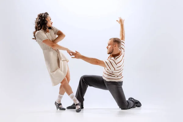 Music Dance Astonished Young Man Woman Retro Style Outfits Dancing — Stock Photo, Image