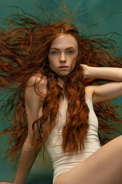 Young Attractive Redhead Girl Long Curly Hair Wearing Nude Color — Stok fotoğraf