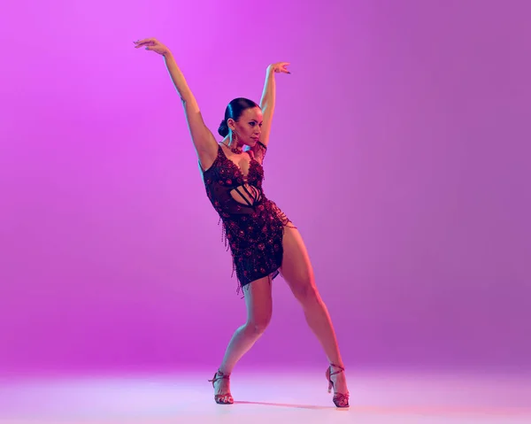 Smoothness Accuracy Movements Young Graceful Flexible Woman Dancing Ballroom Dance — 图库照片