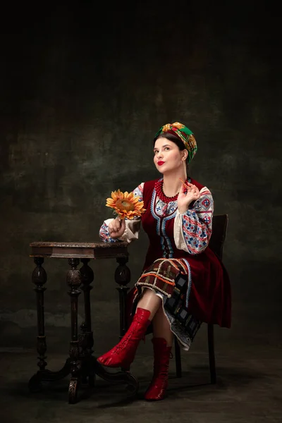 Emotional Young Woman Wearing National Folk Ukrainian Attire Isolated Dark — Stock fotografie