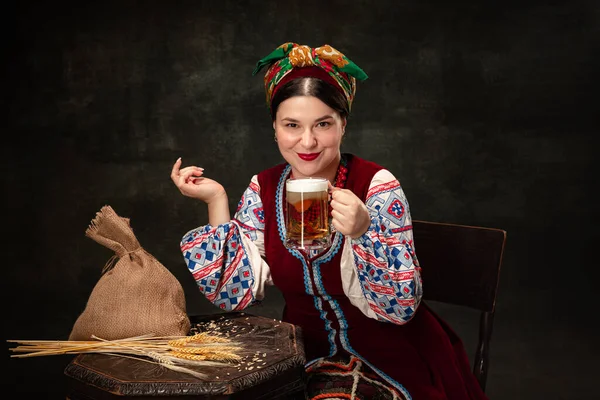 One Young Beautiful Ukrainian Woman Traditional Folk Ukrainian Costume Drinking — Fotografia de Stock