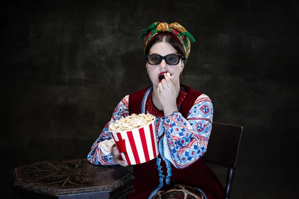 Watching Horror Film Shocked Beautiful Ukrainian Woman Wearing Traditional Folk — Stock Fotó