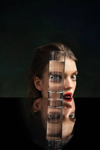 Crazy Reflection Creative Art Photography Young Girls Face Glass Water — Stock Fotó