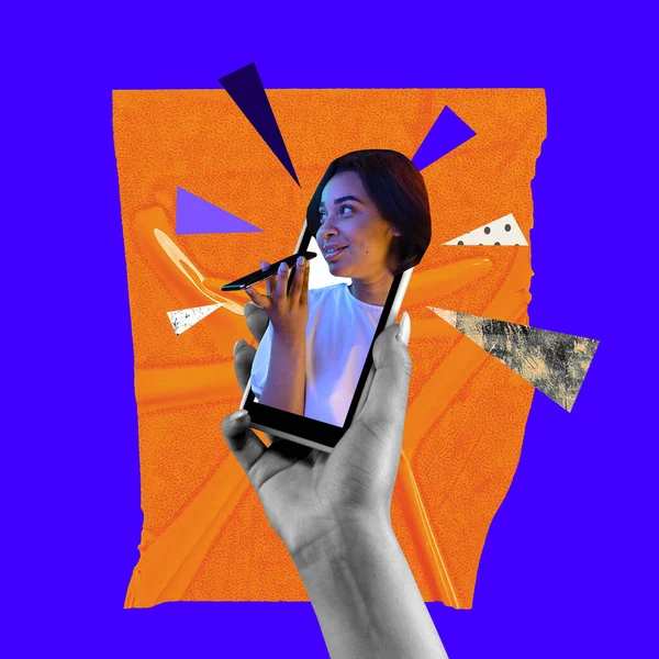 Collage Zeitgenössischer Kunst Junge Frau Ragt Aus Telefonbildschirm Und Nimmt — Stockfoto