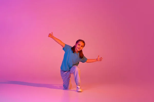 Хіп Хоп Танець Портрет Маленької Дівчинки Хлопчика Повсякденному Яскравому Одязі — стокове фото