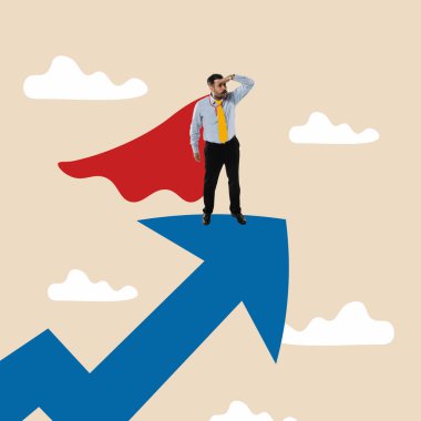 Büyüyen okun üzerinde duran güçlü kırmızı pelerinli bir süper kahraman olarak iş adamı. Yaratıcı sanat kolajı, başarı, liderlik, lider iş büyüme stratejisi, şirket, kahraman kariyer büyümesi hakkında tasarım.