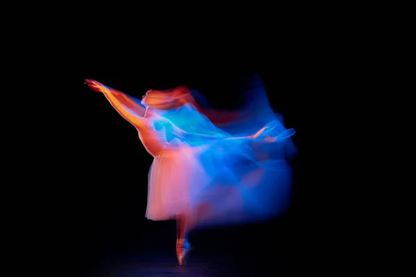 Futurismo Fantasía Milagro Bailarina Elegante Frágil Vestido Ballet Movimiento Aislado — Foto de Stock