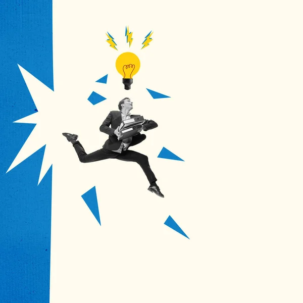 Homem Correr Com Uma Lâmpada Ideia Inovação Criatividade Conceito Solução — Fotografia de Stock