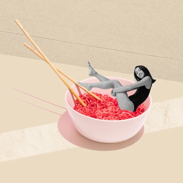 분홍색 국수가 그릇에 매력적 콜라주 아름다움을 다이어트 디자인 현실주의 — 스톡 사진