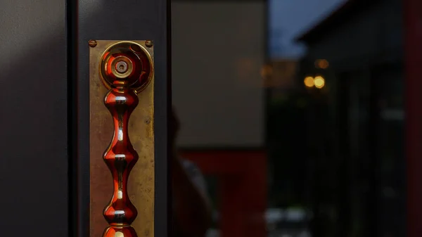 Glass Door Shiny Doorknob Lock Exiting City Street Evening Lights — Stock Photo, Image