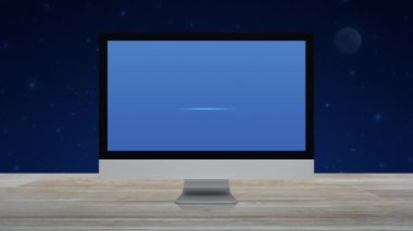 Masaüstü modern bilgisayar monitörü ekranında, fantezi gece gökyüzü ve ay, Teknoloji güvenliği ve güvenlik çevrimiçi konsepti üzerine kurulu kapalı devre kamera yassı simgesi