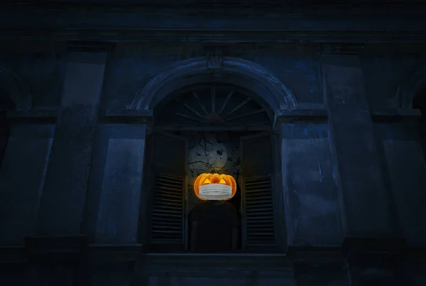 Απόκριες Jack Lantern Κολοκύθα Στο Ανθρώπινο Σώμα Στέκεται Παλιό Κατεστραμμένο — Φωτογραφία Αρχείου