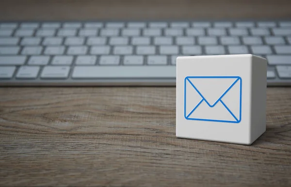 Ícone Plano Mail Cubo Bloco Branco Com Teclado Computador Moderno — Fotografia de Stock