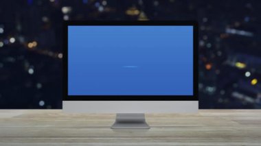 Bulanıklık renkli gece ışık şehir kulesi ve gökdelen üzerinde ahşap masa üzerinde masaüstü modern bilgisayar monitör ekranında Hukuk düz simgesi, İş hukuk hizmeti online kavram