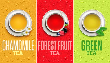 Farklı sıcak çay fincanları. Yeşil, bitkisel papatya çayı, çilekli orman meyveli çay, böğürtlen, yaban mersini