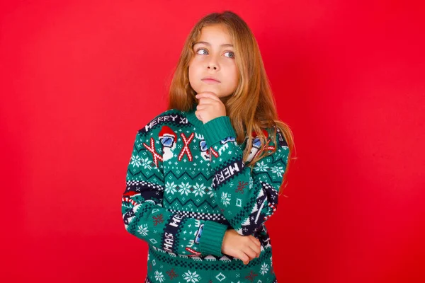 Shot Contemplative Thoughtful Beautiful Girl Wearing Christmas Sweater Keeps Hand — Stock Photo, Image