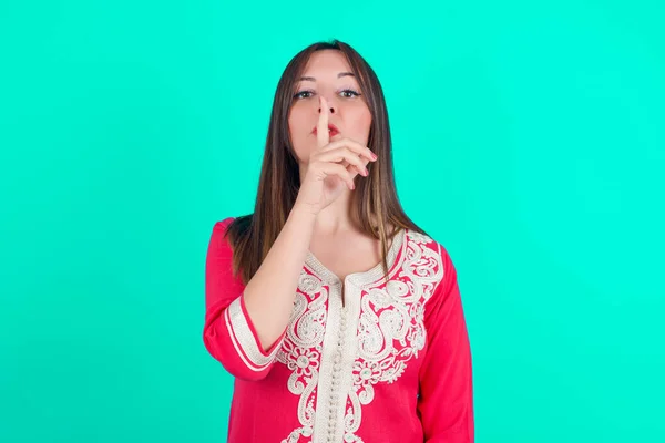 Young Beautiful Caucasian Woman Making Silence Gesture Keeping Finger Lips — Stock Photo, Image