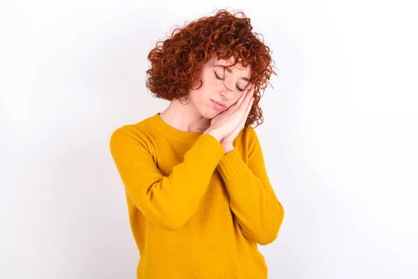 Relax Sleep Time Tired Young Redhead Girl Wearing Yellow Sweater — Stock Photo, Image