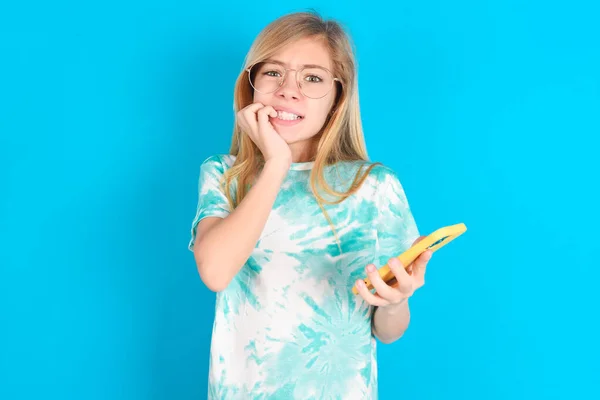 Afraid Funny Little Caucasian Kid Girl Wearing Trendy Shirt Blue — Stock Photo, Image