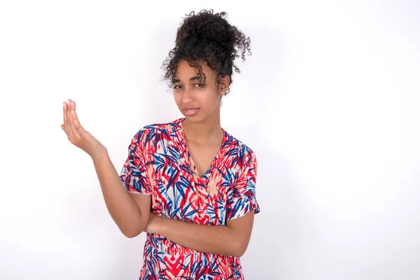 Studio Shot Frustrated Girl Gesturing Raised Palm Frowning Being Displeased — Stockfoto