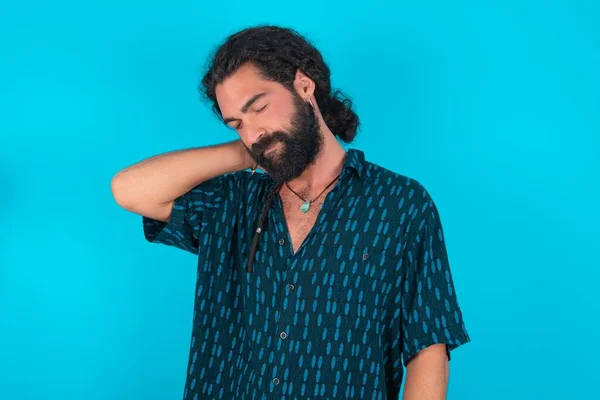Caucasian Man Beard Wearing Blue Shirt Blue Background Suffering Back — Stock Photo, Image