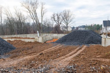 somut bir evin temeli