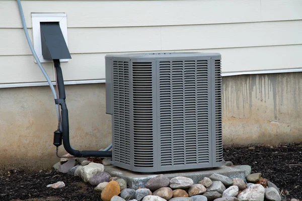 Climatiseur Près Nouvelle Maison Système Pompe Refroidisseur Énergie Nouveau — Photo