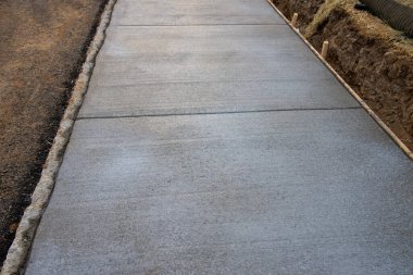 Yeni beton kaldırım çimentosu