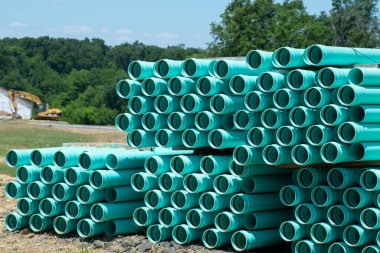 Su ve kanalizasyon tedarik yığını taşımak için beton borular