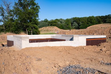 Yeni ev inşaatı için beton zemin çelik köşe