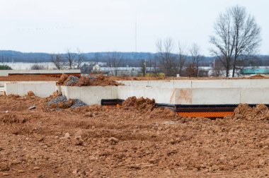 Yeni ev yapımı beton toprak için temel