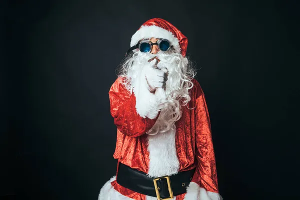 Homem Vestido Papai Noel Com Óculos Solda Estilo Vitoriano Apontando — Fotografia de Stock