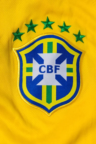 Štít Žluté Košili Brazilského Fotbalového Národního Týmu Fifa Šampióni Mistrovství — Stock fotografie